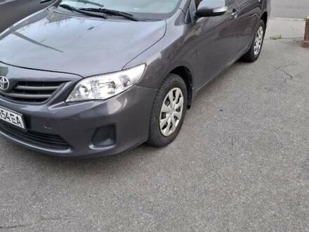 Серый Тойота Королла, объемом двигателя 1.3 л и пробегом 100 тыс. км за 8900 $, фото 1 на Automoto.ua