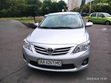 Сірий Тойота Королла, об'ємом двигуна 0 л та пробігом 225 тис. км за 10500 $, фото 1 на Automoto.ua