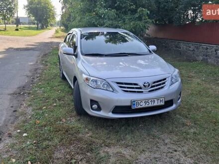 Тойота Королла 2013 в Черкассах на Automoto.ua Серый Тойота Королла, объемом двигателя 1.6 л и пробегом 94 тыс. км за 11700 $, фото 1 на Automoto.ua