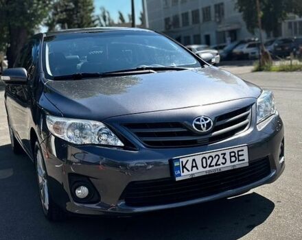 Серый Тойота Королла, объемом двигателя 1.6 л и пробегом 230 тыс. км за 10500 $, фото 1 на Automoto.ua
