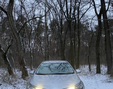 Серый Тойота Королла, объемом двигателя 1.3 л и пробегом 120 тыс. км за 8999 $, фото 1 на Automoto.ua