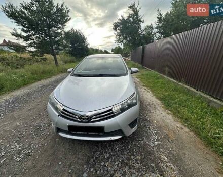 Сірий Тойота Королла, об'ємом двигуна 1.33 л та пробігом 235 тис. км за 8000 $, фото 1 на Automoto.ua