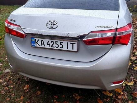 Тойота Королла 2015 в Кролевце на Automoto.ua Серый Тойота Королла, объемом двигателя 1.6 л и пробегом 196 тыс. км за 11500 $, фото 1 на Automoto.ua