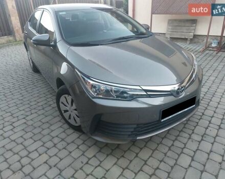 Серый Тойота Королла, объемом двигателя 1.6 л и пробегом 112 тыс. км за 13900 $, фото 1 на Automoto.ua