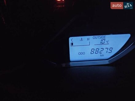 Серый Тойота Королла, объемом двигателя 1.6 л и пробегом 88 тыс. км за 11900 $, фото 1 на Automoto.ua