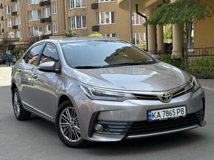 Тойота Королла 2017 у Києві на Automoto.ua Сірий Тойота Королла, об'ємом двигуна 1.6 л та пробігом 64 тис. км за 16700 $, фото 1 на Automoto.ua