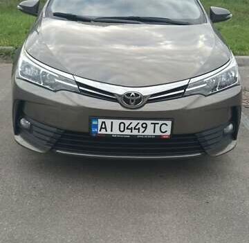 Серый Тойота Королла, объемом двигателя 1.6 л и пробегом 260 тыс. км за 12500 $, фото 1 на Automoto.ua