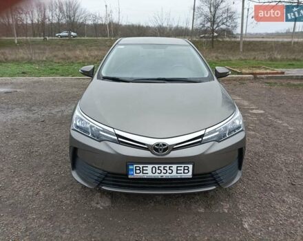 Сірий Тойота Королла, об'ємом двигуна 1.33 л та пробігом 65 тис. км за 12800 $, фото 1 на Automoto.ua