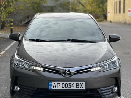 Тойота Королла 2017 в Каменце-Подольском на Automoto.ua Серый Тойота Королла, объемом двигателя 1.6 л и пробегом 112 тыс. км за 14800 $, фото 1 на Automoto.ua