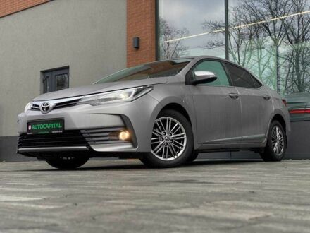 Сірий Тойота Королла, об'ємом двигуна 1.6 л та пробігом 96 тис. км за 14390 $, фото 1 на Automoto.ua