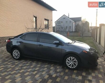 Серый Тойота Королла, объемом двигателя 1.8 л и пробегом 118 тыс. км за 11800 $, фото 1 на Automoto.ua