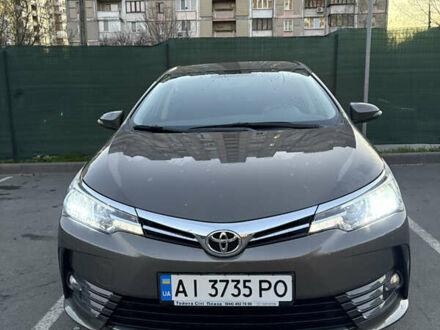 Тойота Королла 2018 в Киеве на Automoto.ua Серый Тойота Королла, объемом двигателя 1.6 л и пробегом 71 тыс. км за 15500 $, фото 1 на Automoto.ua