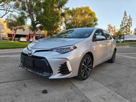 Тойота Королла 2019 в Кропивницком (Кировограде) на Automoto.ua Серый Тойота Королла, объемом двигателя 1.8 л и пробегом 33 тыс. км за 10000 $, фото 1 на Automoto.ua