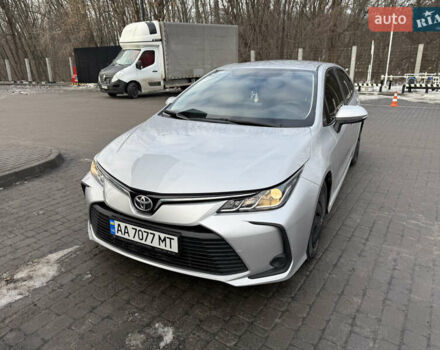 Серый Тойота Королла, объемом двигателя 1.6 л и пробегом 96 тыс. км за 17000 $, фото 1 на Automoto.ua