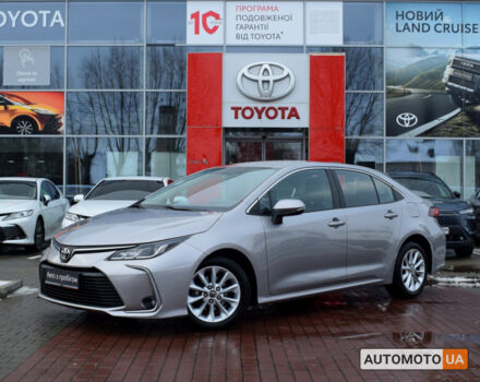 Серый Тойота Королла, объемом двигателя 1.6 л и пробегом 44 тыс. км за 19300 $, фото 1 на Automoto.ua
