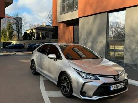 Серый Тойота Королла, объемом двигателя 1.6 л и пробегом 100 тыс. км за 16199 $, фото 1 на Automoto.ua