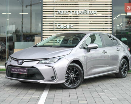 Серый Тойота Королла, объемом двигателя 1.8 л и пробегом 51 тыс. км за 23472 $, фото 1 на Automoto.ua