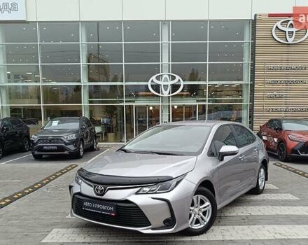 Серый Тойота Королла, объемом двигателя 1.6 л и пробегом 69 тыс. км за 17433 $, фото 1 на Automoto.ua