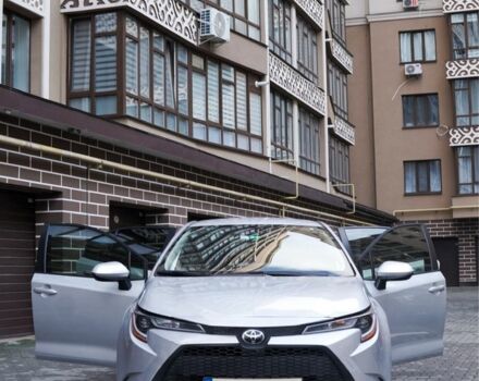 Серый Тойота Королла, объемом двигателя 1.8 л и пробегом 260 тыс. км за 13925 $, фото 1 на Automoto.ua