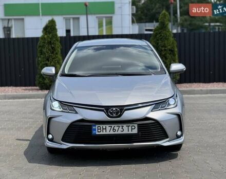 Сірий Тойота Королла, об'ємом двигуна 1.6 л та пробігом 150 тис. км за 14950 $, фото 1 на Automoto.ua