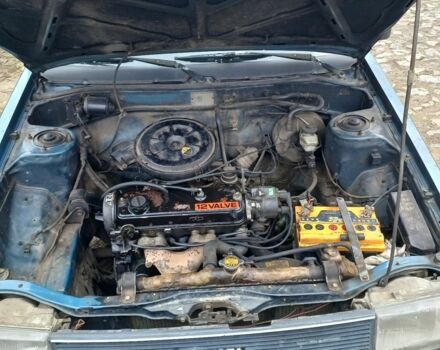 Синий Тойота Королла, объемом двигателя 1.3 л и пробегом 860 тыс. км за 476 $, фото 4 на Automoto.ua