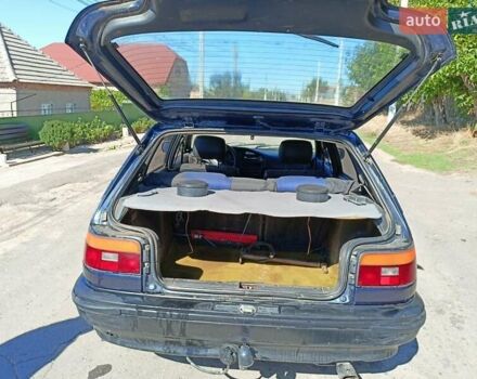 Синий Тойота Королла, объемом двигателя 1.3 л и пробегом 500 тыс. км за 1299 $, фото 6 на Automoto.ua