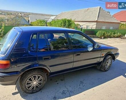 Синий Тойота Королла, объемом двигателя 1.3 л и пробегом 500 тыс. км за 1299 $, фото 3 на Automoto.ua