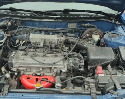 Синий Тойота Королла, объемом двигателя 1.3 л и пробегом 270 тыс. км за 3450 $, фото 4 на Automoto.ua