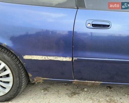 Синій Тойота Королла, об'ємом двигуна 1.4 л та пробігом 223 тис. км за 2500 $, фото 2 на Automoto.ua