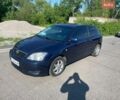 Синій Тойота Королла, об'ємом двигуна 2 л та пробігом 375 тис. км за 3100 $, фото 1 на Automoto.ua