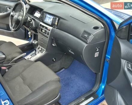 Синій Тойота Королла, об'ємом двигуна 1.6 л та пробігом 293 тис. км за 5900 $, фото 10 на Automoto.ua