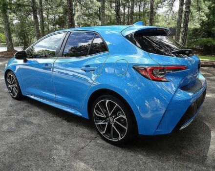 Синій Тойота Королла, об'ємом двигуна 2 л та пробігом 46 тис. км за 2800 $, фото 4 на Automoto.ua