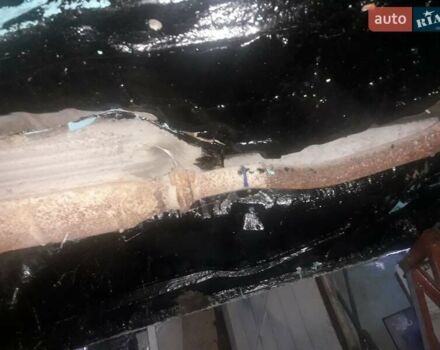 Синий Тойота Королла, объемом двигателя 1.5 л и пробегом 300 тыс. км за 433 $, фото 4 на Automoto.ua