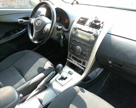 Синій Тойота Королла, об'ємом двигуна 1.6 л та пробігом 223 тис. км за 5499 $, фото 8 на Automoto.ua