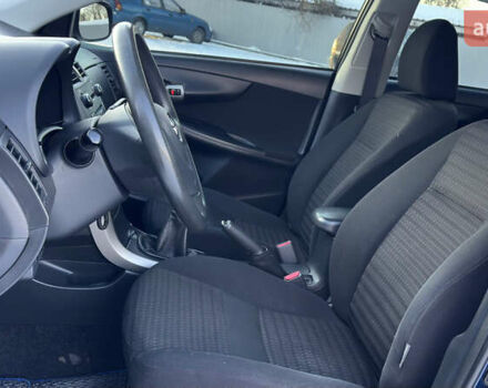 Синий Тойота Королла, объемом двигателя 1.6 л и пробегом 171 тыс. км за 7800 $, фото 78 на Automoto.ua