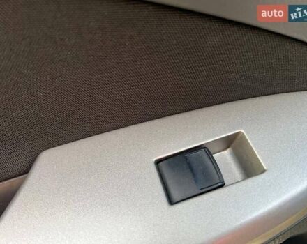 Синій Тойота Королла, об'ємом двигуна 1.6 л та пробігом 198 тис. км за 8690 $, фото 33 на Automoto.ua