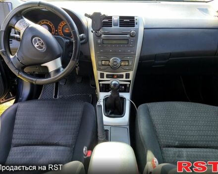 Синий Тойота Королла, объемом двигателя 1.6 л и пробегом 266 тыс. км за 7400 $, фото 3 на Automoto.ua