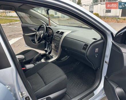 Синий Тойота Королла, объемом двигателя 1.6 л и пробегом 219 тыс. км за 7700 $, фото 43 на Automoto.ua