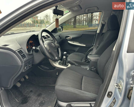 Синий Тойота Королла, объемом двигателя 1.6 л и пробегом 219 тыс. км за 7700 $, фото 31 на Automoto.ua