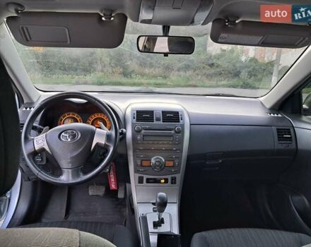 Синій Тойота Королла, об'ємом двигуна 1.6 л та пробігом 193 тис. км за 7300 $, фото 1 на Automoto.ua