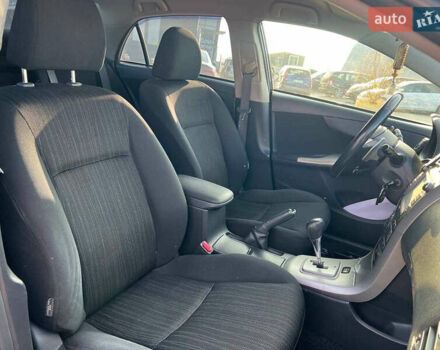 Синій Тойота Королла, об'ємом двигуна 1.6 л та пробігом 198 тис. км за 8690 $, фото 36 на Automoto.ua