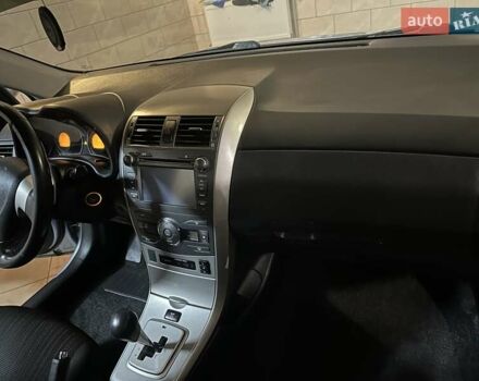 Синий Тойота Королла, объемом двигателя 1.6 л и пробегом 200 тыс. км за 7200 $, фото 7 на Automoto.ua