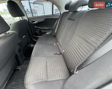 Синій Тойота Королла, об'ємом двигуна 1.3 л та пробігом 252 тис. км за 4990 $, фото 17 на Automoto.ua