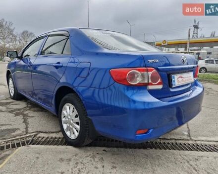 Синий Тойота Королла, объемом двигателя 1.3 л и пробегом 160 тыс. км за 7499 $, фото 3 на Automoto.ua