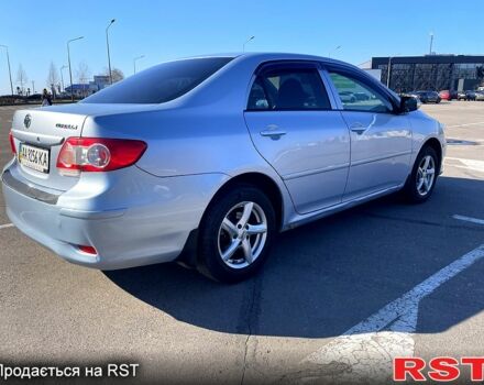 Синий Тойота Королла, объемом двигателя 1.3 л и пробегом 251 тыс. км за 5500 $, фото 2 на Automoto.ua