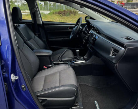 Синий Тойота Королла, объемом двигателя 1.8 л и пробегом 112 тыс. км за 10000 $, фото 12 на Automoto.ua