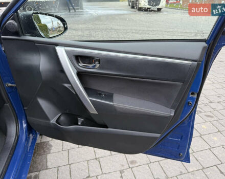 Синий Тойота Королла, объемом двигателя 1.59 л и пробегом 198 тыс. км за 10999 $, фото 41 на Automoto.ua