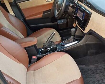 Синій Тойота Королла, об'ємом двигуна 1.8 л та пробігом 117 тис. км за 14000 $, фото 32 на Automoto.ua