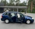Синій Тойота Королла, об'ємом двигуна 2 л та пробігом 427 тис. км за 4000 $, фото 3 на Automoto.ua