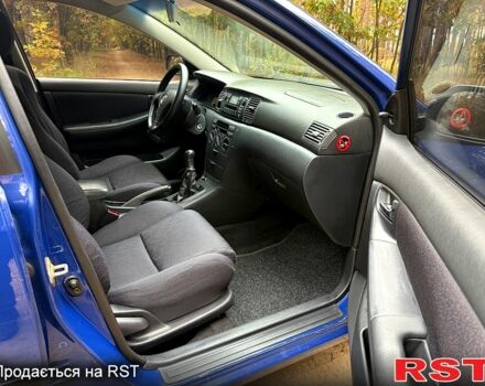 Синий Тойота Королла, объемом двигателя 1.4 л и пробегом 200 тыс. км за 3950 $, фото 11 на Automoto.ua